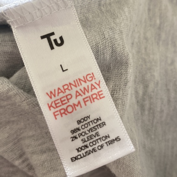 Star Wars Yoda Holiday T-Shirt - Picture 5 of 5